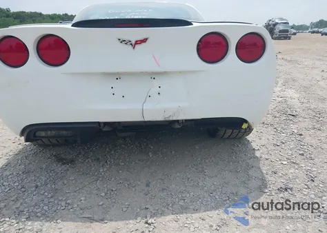 2011 Chevrolet Corvette Grand Sport из США, поврежденный, VIN 1G1YW2DW8B5108392